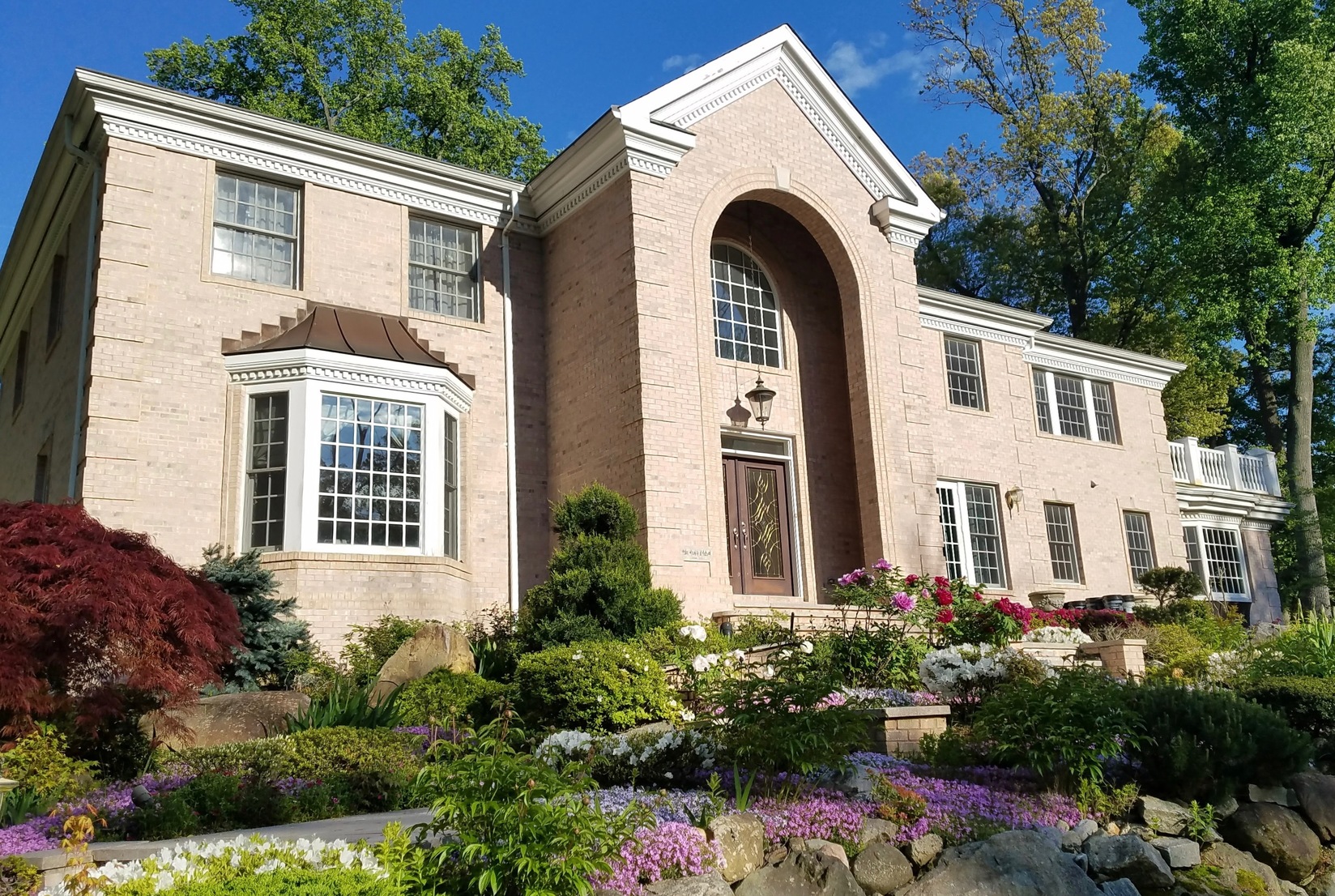 66 Sprain Valley Road, Scarsdale, NY 10583